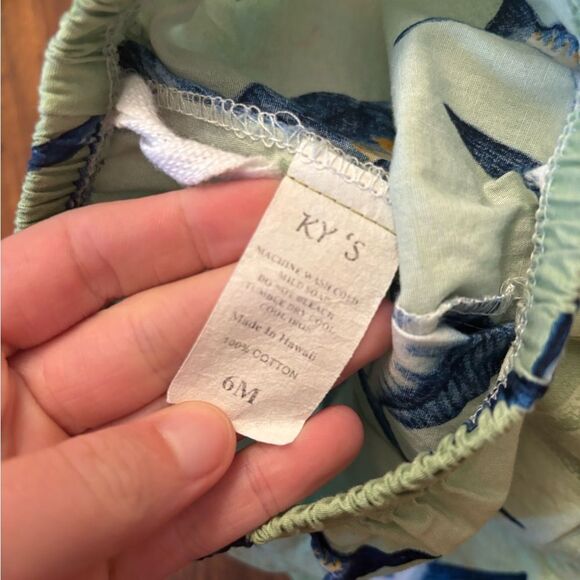 Ky’s Green Button Down Swordfish 2 piece Hawaiian Set - Picture 6 of 8